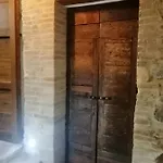 Vecchio Casale Quercetino Stone In Historic Tuscan Estate With Pool 2p Montenero d'Orcia