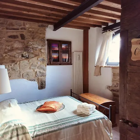 Vecchio Casale Quercetino Stone In Historic Tuscan Estate With Pool 2p 3* Montenero d'Orcia