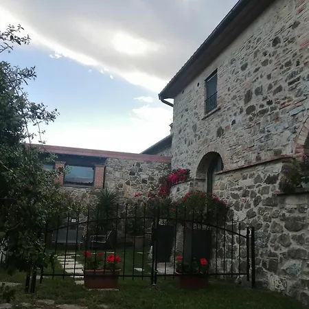 Gasthof Vecchio Casale Quercetino Stone In Historic Tuscan Estate With Pool 2p 3*